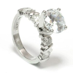 Diamond Engagement Semi-Mount Ring in Platinum