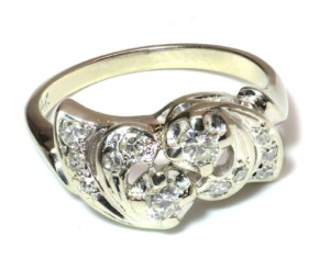 Windy Diamond Antique Ring in 14k White Gold