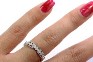 Elegant-Platinum-Diamond-Eternity-Ring-Engagement-Band-SZ-675-47-Grams-132806184808-3