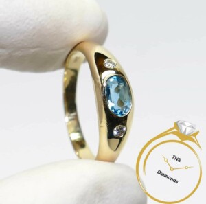 Gypsy-Set-Aquamarine-Diamond-Ring-in-18k-Yellow-Gold-Size-7-VS-Clarity-113790202301