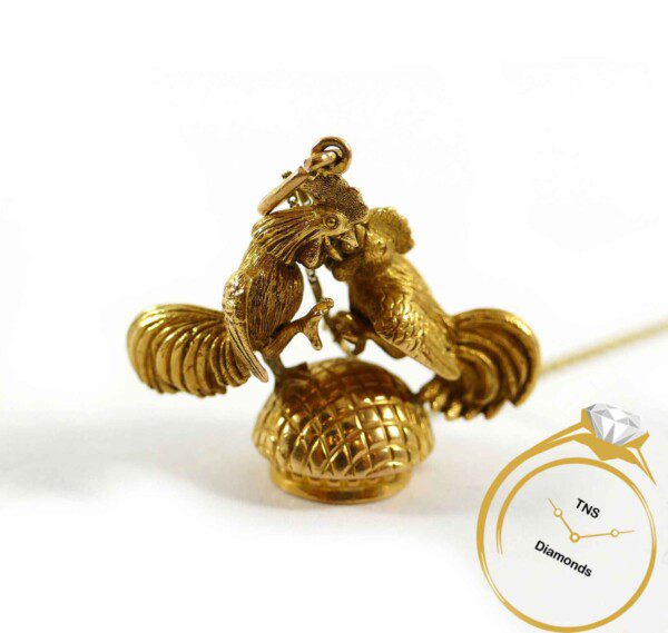 Gold fighting deals rooster pendant