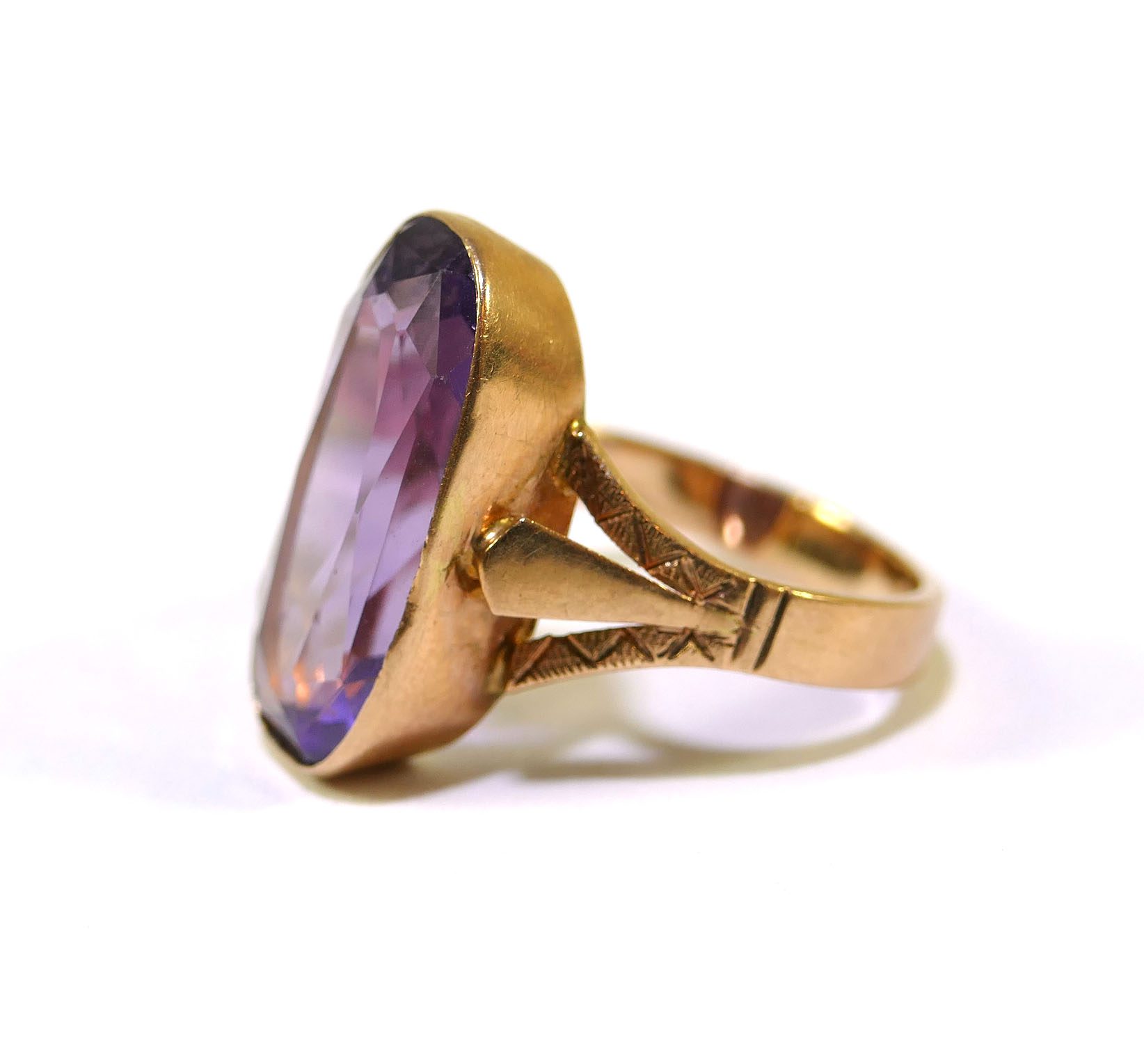 Russian Synthetic Alexandrite 14k Yellow Gold Ring TNS