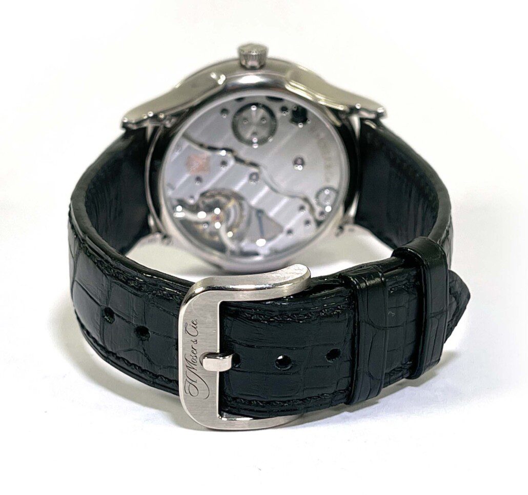 H. Moser & Cie. Venturer Small Seconds 18k White Gold 2327-0200 39mm ...