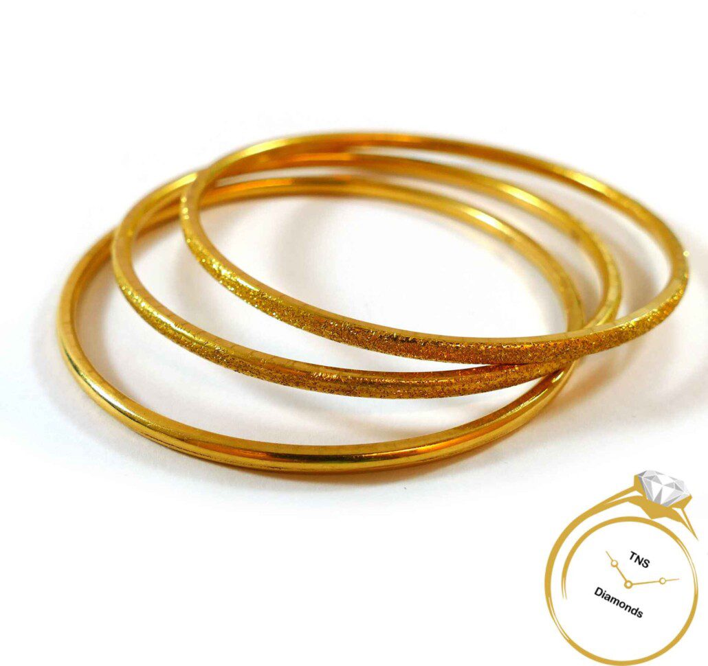 21k Yellow Gold Sparkle Textured Womens Three Bangle Set Bracelets