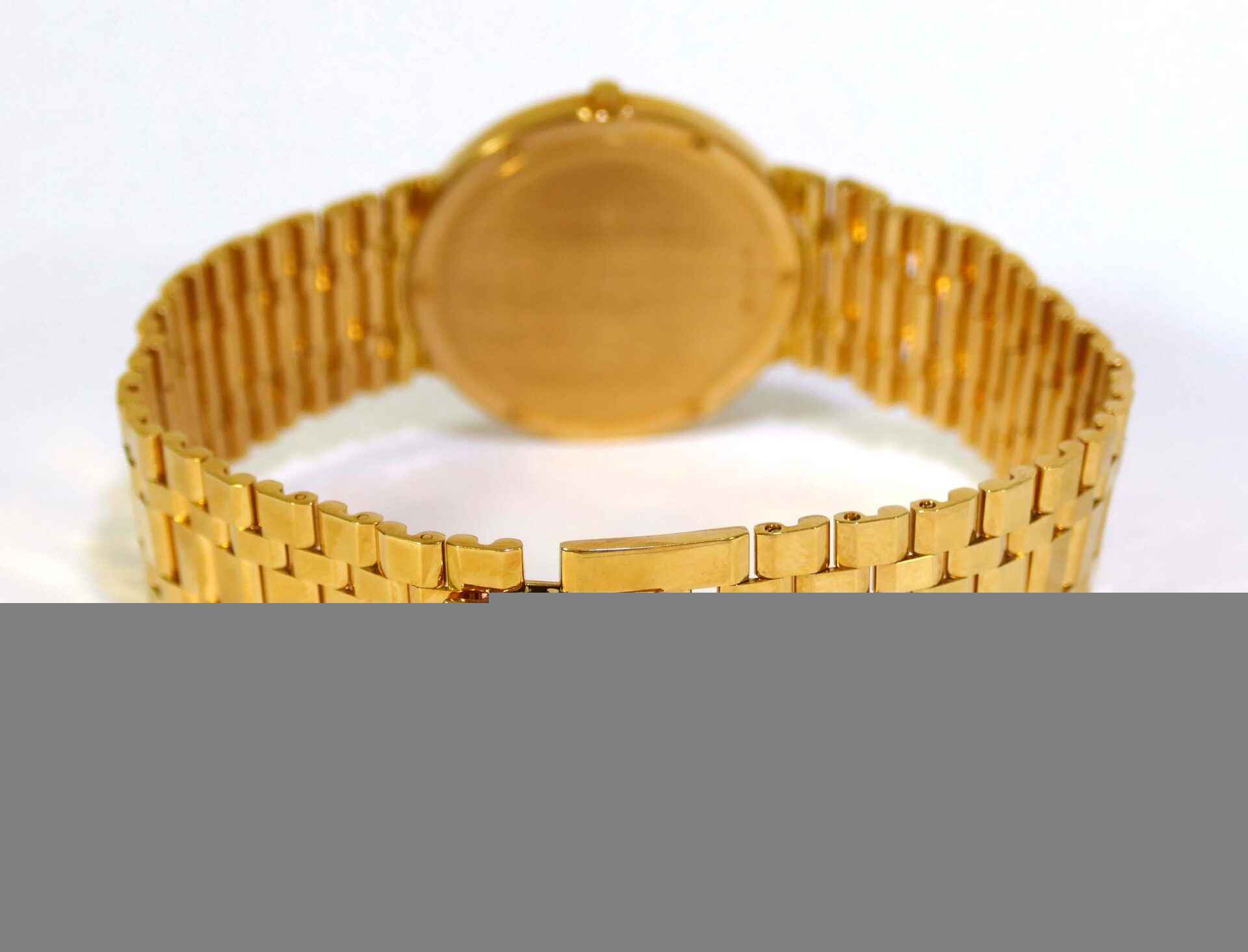 Corum Solid 18k Yellow Gold Dress Watch Prism Crystal Quartz 88.3g