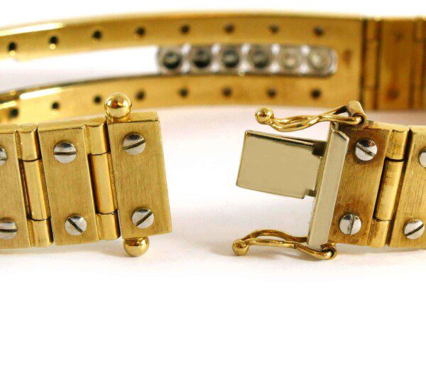 Mogal Maa in Stainless Steel Adjustable Belt with Diamond Gold Plated  Bracelet - Style A032 – Soni Fashion®