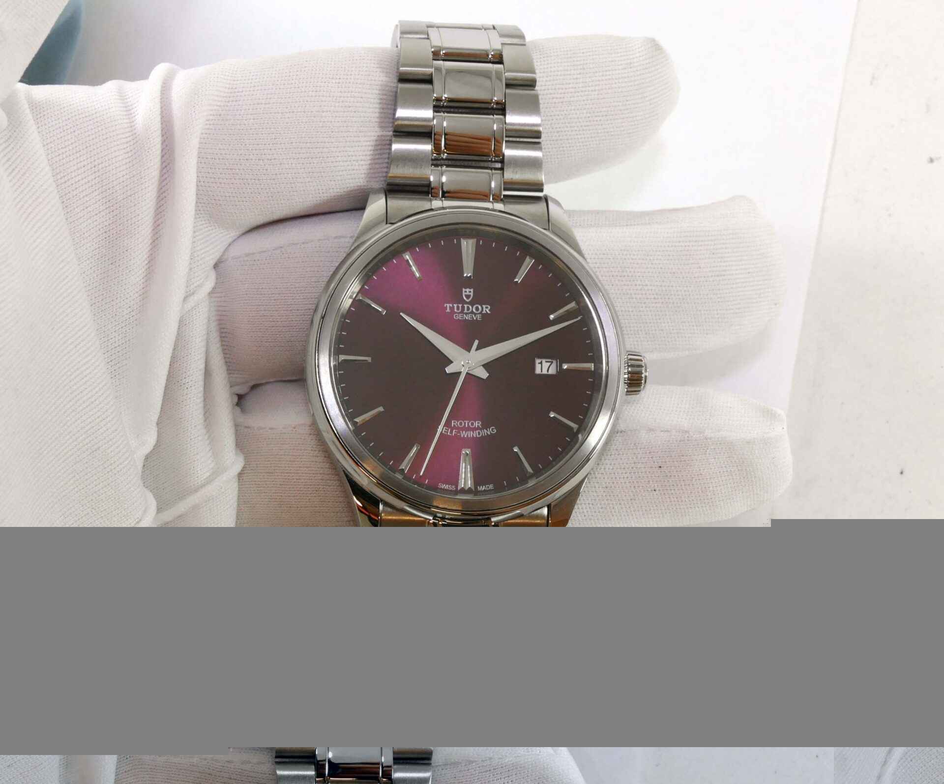 Tudor clearance style burgundy