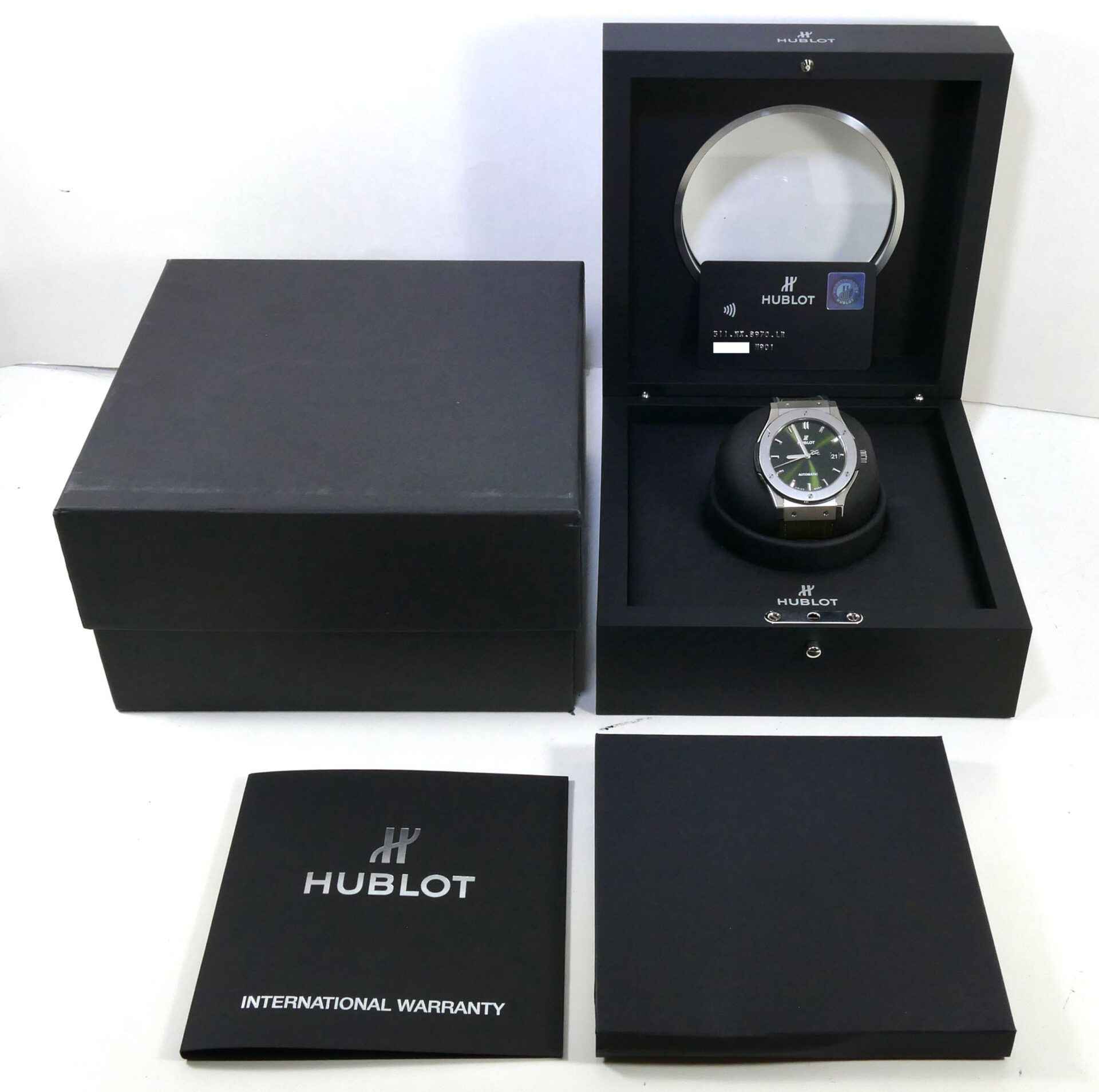 Hublot Classic Fusion Titanium Green 45mm 511.NX.8970.RX Box Papers