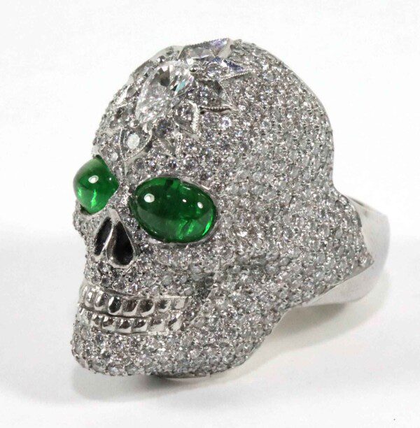 Skull and Roses Ring at Rs 7000/piece | Skull Rings in Surat | ID:  26427681212