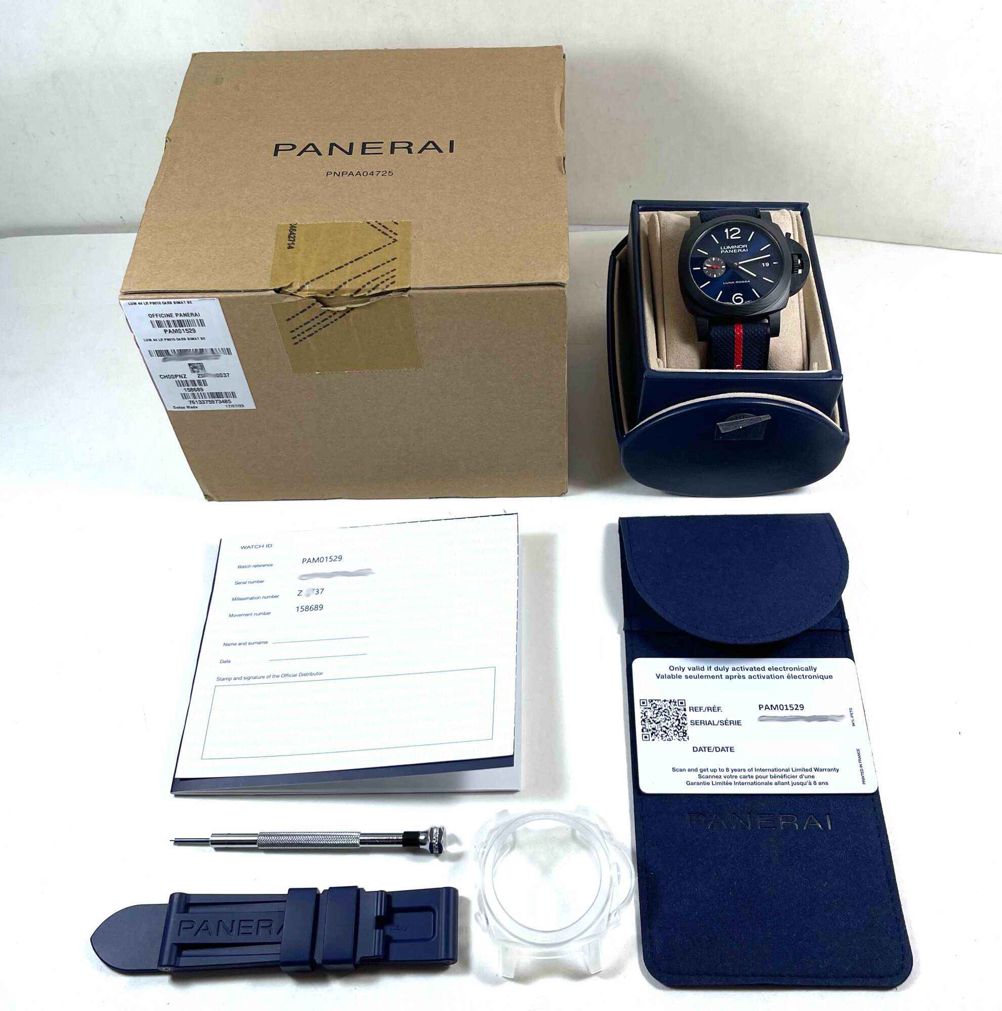 New Panerai Luminor Marina Luna Rossa PAM01529 44MM Carbotech Blue