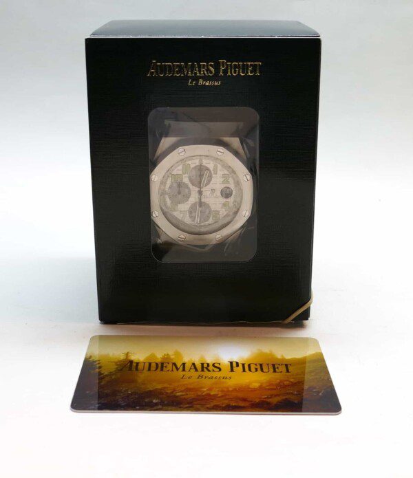 Audemars-Piguet-Royal-Oak-OffShore-Chronograph-42mm-Silver-25721STOO_1000ST07-113854965481-2